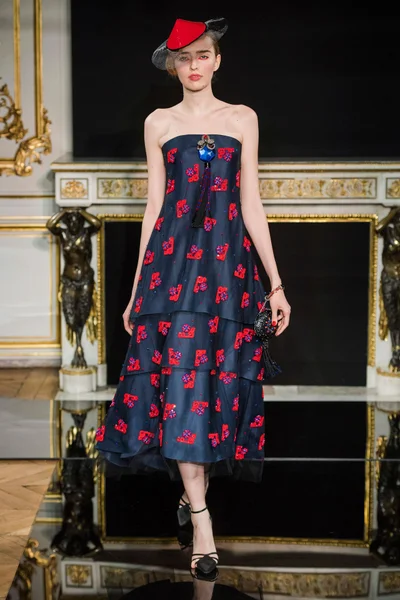 Look 74